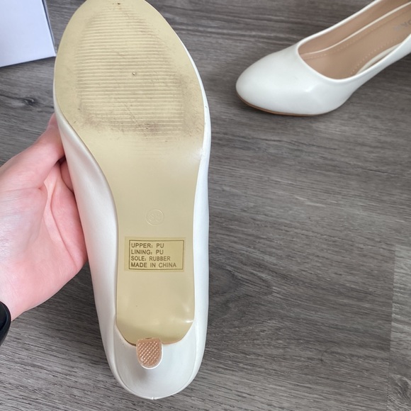 Verona High Heels - Picture 6 of 7